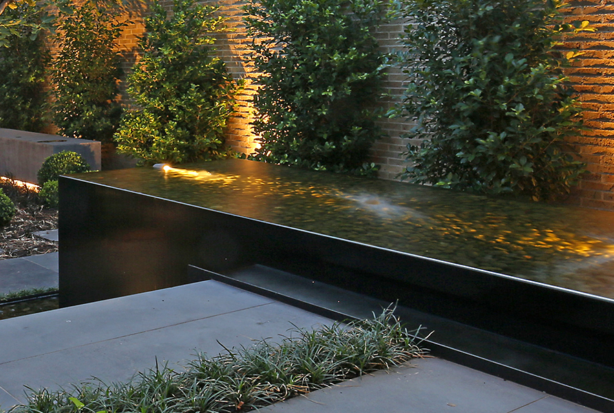 Gardens at Night_Outdoor Lighting_Project Focus_North Melbourne_4