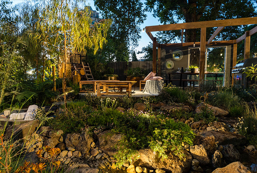 MIFGS 2018 Gardens by Twilight Gardens at Night 6